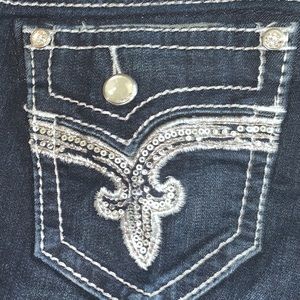 Rock Revival Jeans!